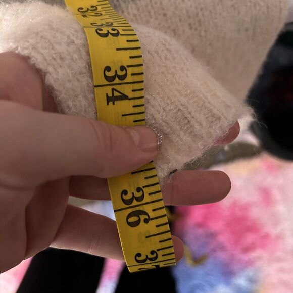 Entro Multicolor Acrylic Cardigan Sweater Top Long Sleeve Small Casual Red Gray - Picture 8 of 8